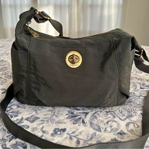 Beautiful Baggallini Bahia Hobo Shoulder Handbag - Charcoal